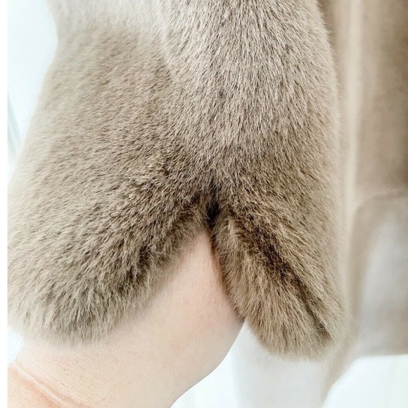 NWT BCBGMaxAzria Faux Fur Super Soft Coat - Picture 4 of 5